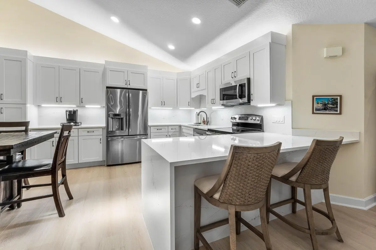 Kitchen at 12584 WOODMILL Drive, Palm Beach Gardens