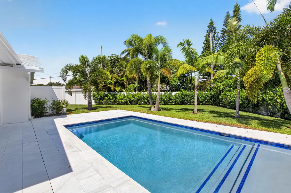 Pool/Patio at 135 SE 28th Court, Boynton Beach