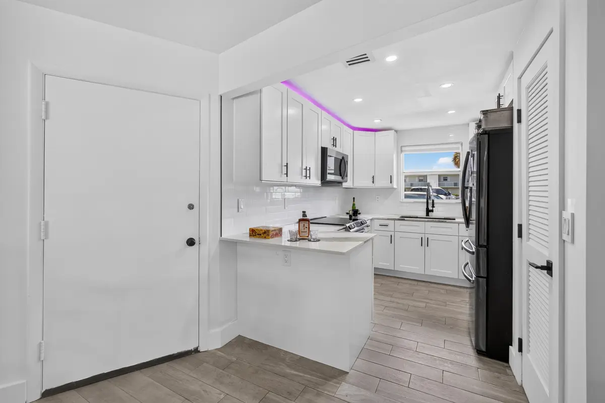 3-print-5D1A1426 at 110 Wettaw Lane 106, North Palm Beach