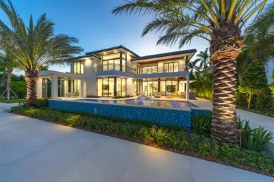 24 Fiesta Way, Fort Lauderdale – Single Family Residence for sale
