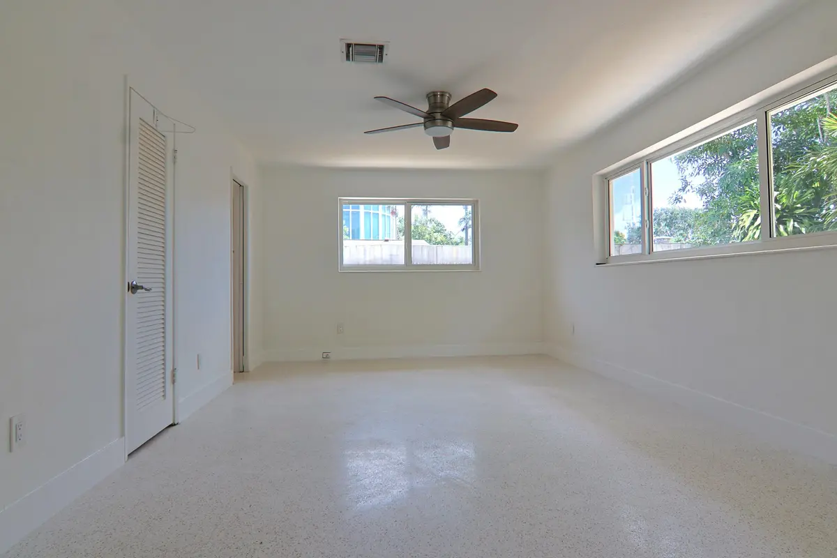 IMG_5258 at 5424 NE 21st Terrace, Fort Lauderdale