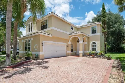 4863 NW 59TH Court, Coconut Creek – sold