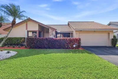 700 NW 102ND Way, Plantation – Single Family Residence for sale