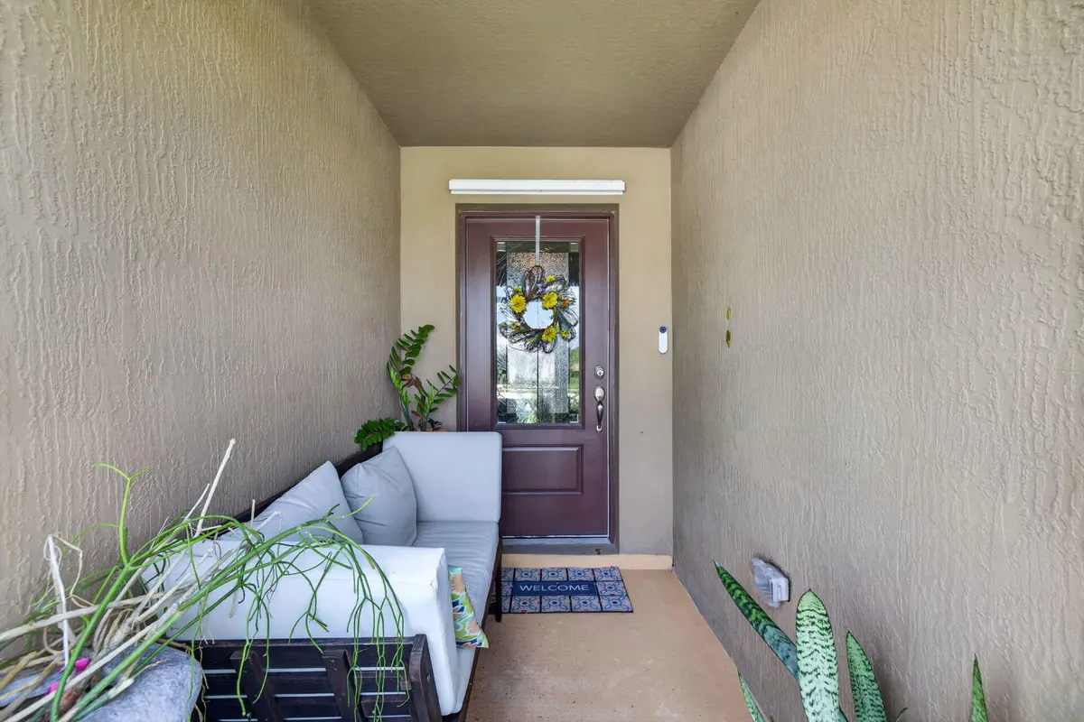 4-web-or-mls-38-print-3A5A4942 at 5521 Fantasy Drive, Fort Pierce