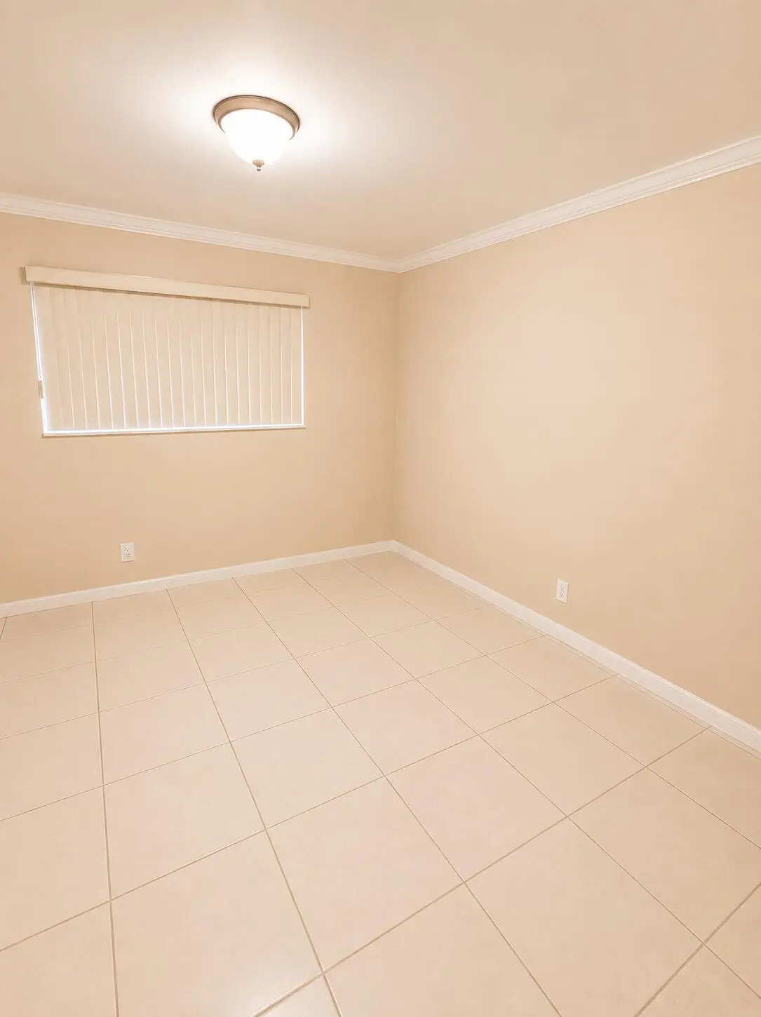34c9ba22-f632-4bd4-abca-91b95e1acddb at 3609 Polk Street Apt 2, Hollywood