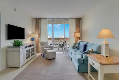 480 Hibiscus Street 821, West Palm Beach – sold