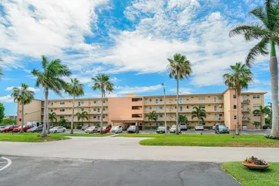 2615 NE 1ST Court 407, Boynton Beach – Condominium for rent