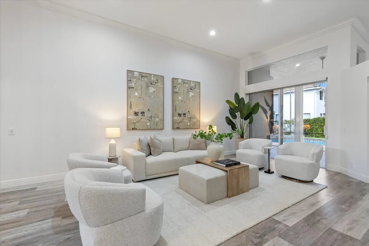 Living Room at 2458 Greenbrier Court, Weston
