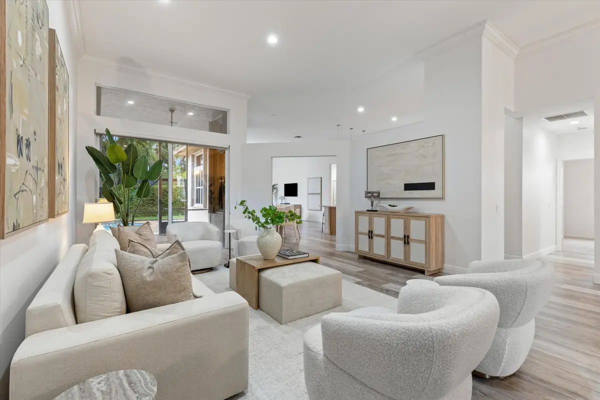 Living Room at 2458 Greenbrier Court, Weston