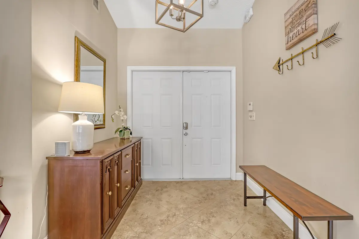 Foyer at 13785 Exotica Lane, Wellington
