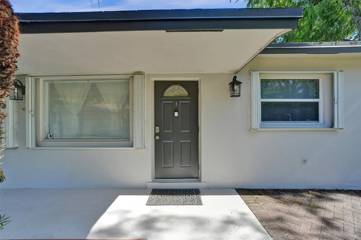 Photo 2 at 4240 NW 21ST Avenue 1, Oakland Park