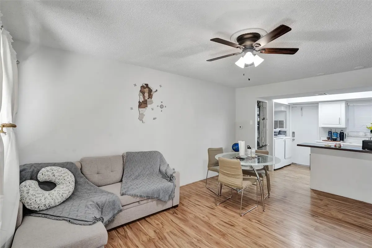 Photo 3 at 4240 NW 21ST Avenue 1, Oakland Park
