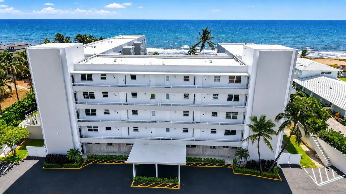Carlton House at 2701 S Ocean Boulevard 47, Highland Beach