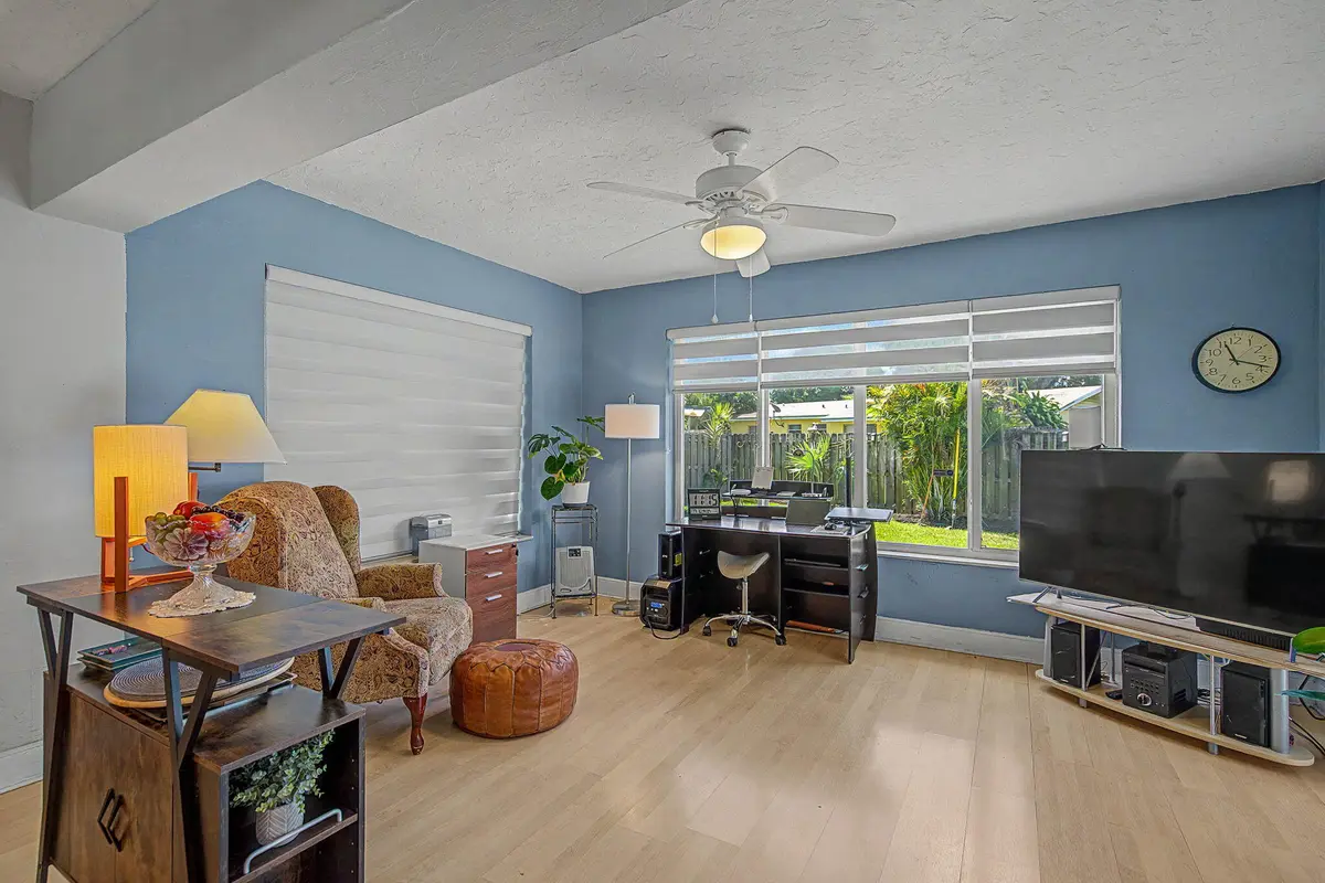 34-web-or-mls-2740-sw-16th-st at 2740 SW 16th Street, Fort Lauderdale