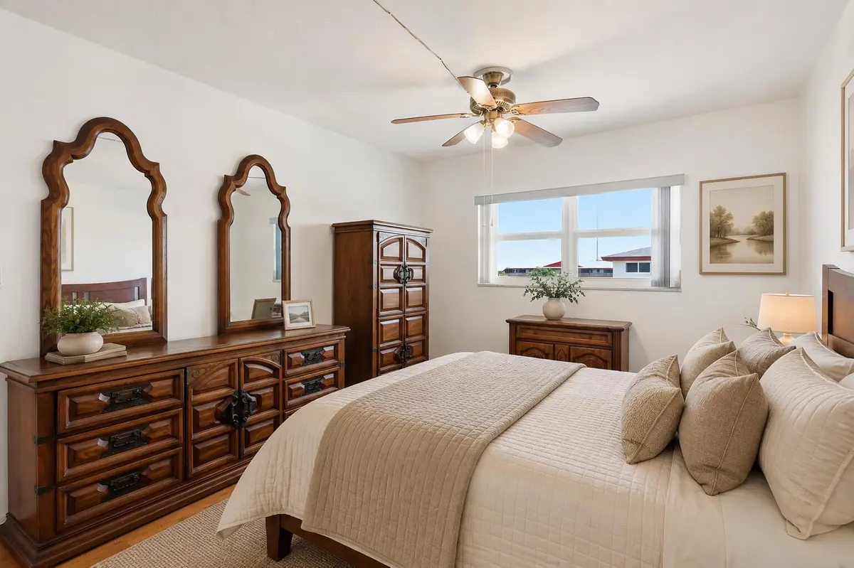 PRIMARY 2 at 5300 Washington Street 301E, Hollywood