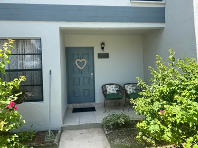 9210 NW 14TH Street 273, Pembroke Pines – Townhouse for sale