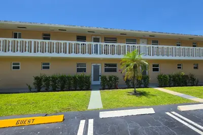 2192 NE 1ST Way 103, Boynton Beach – leased