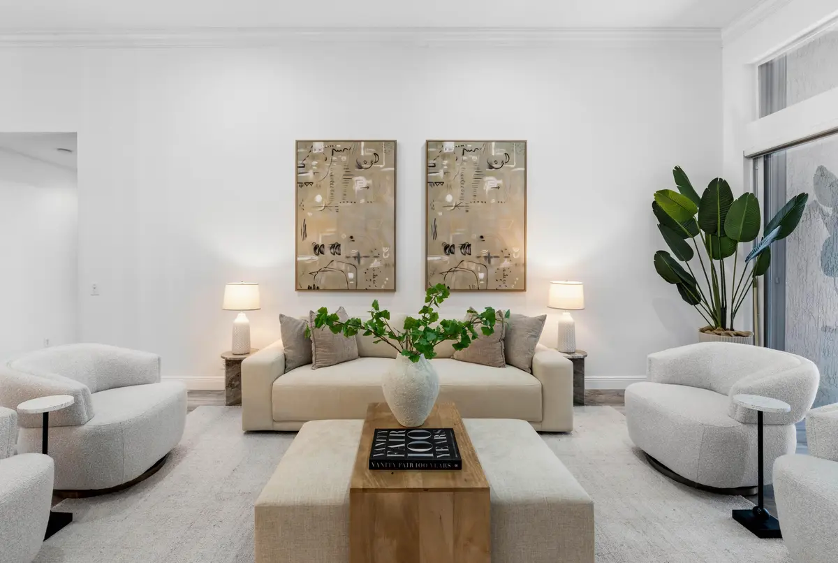 Living Room at 2458 Greenbrier Court, Weston