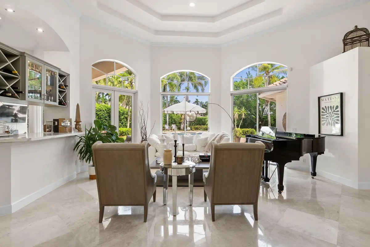 _2 at 2480 Poinciana Lane, Weston