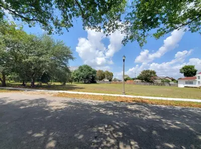 _ SW 56th Avenue, Davie – Unimproved Land for sale