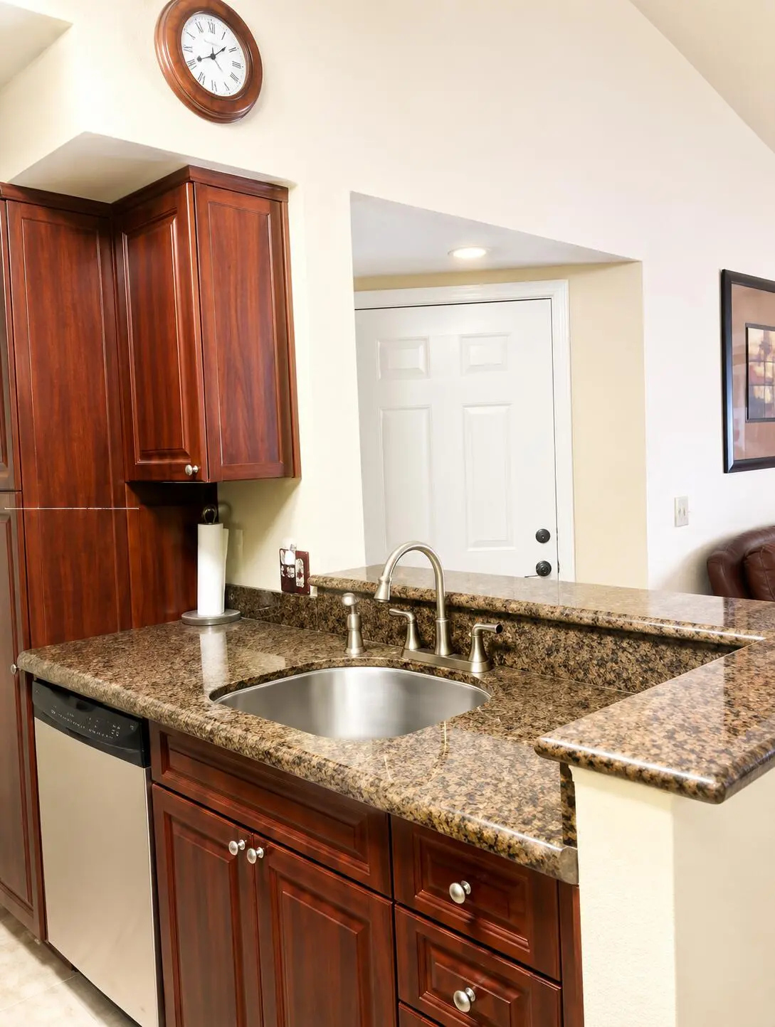 kit at 2986 S UNIVERSITY Drive 8203, Davie