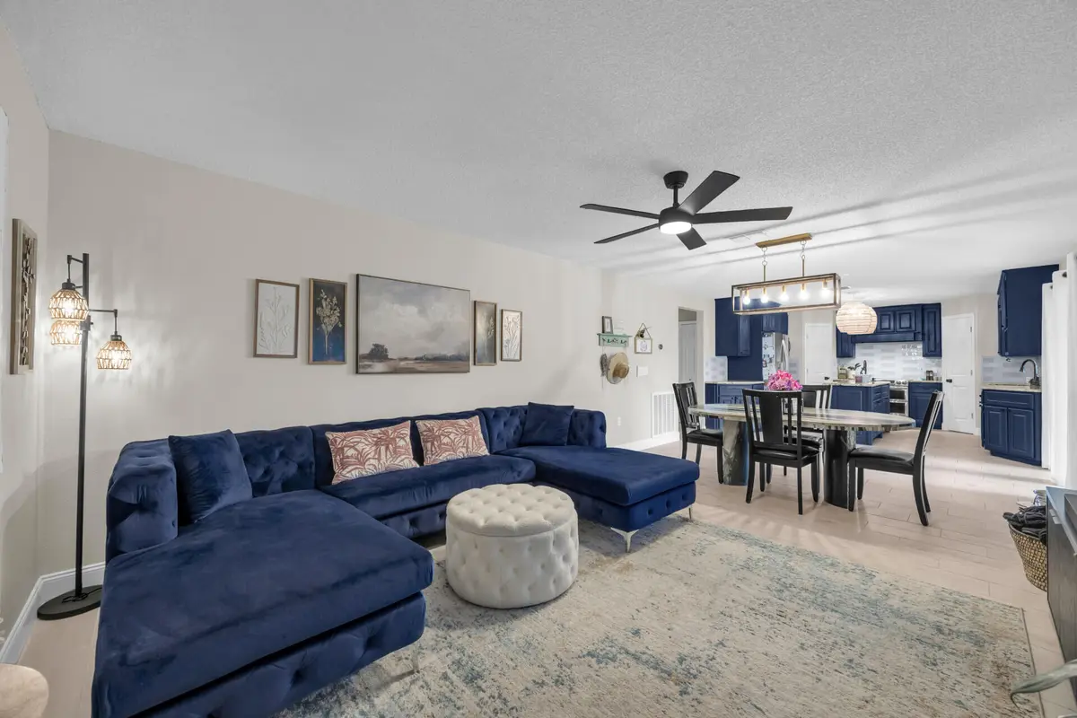 256612thSquareSW_69320_6 at 2566 12TH Square, Vero Beach