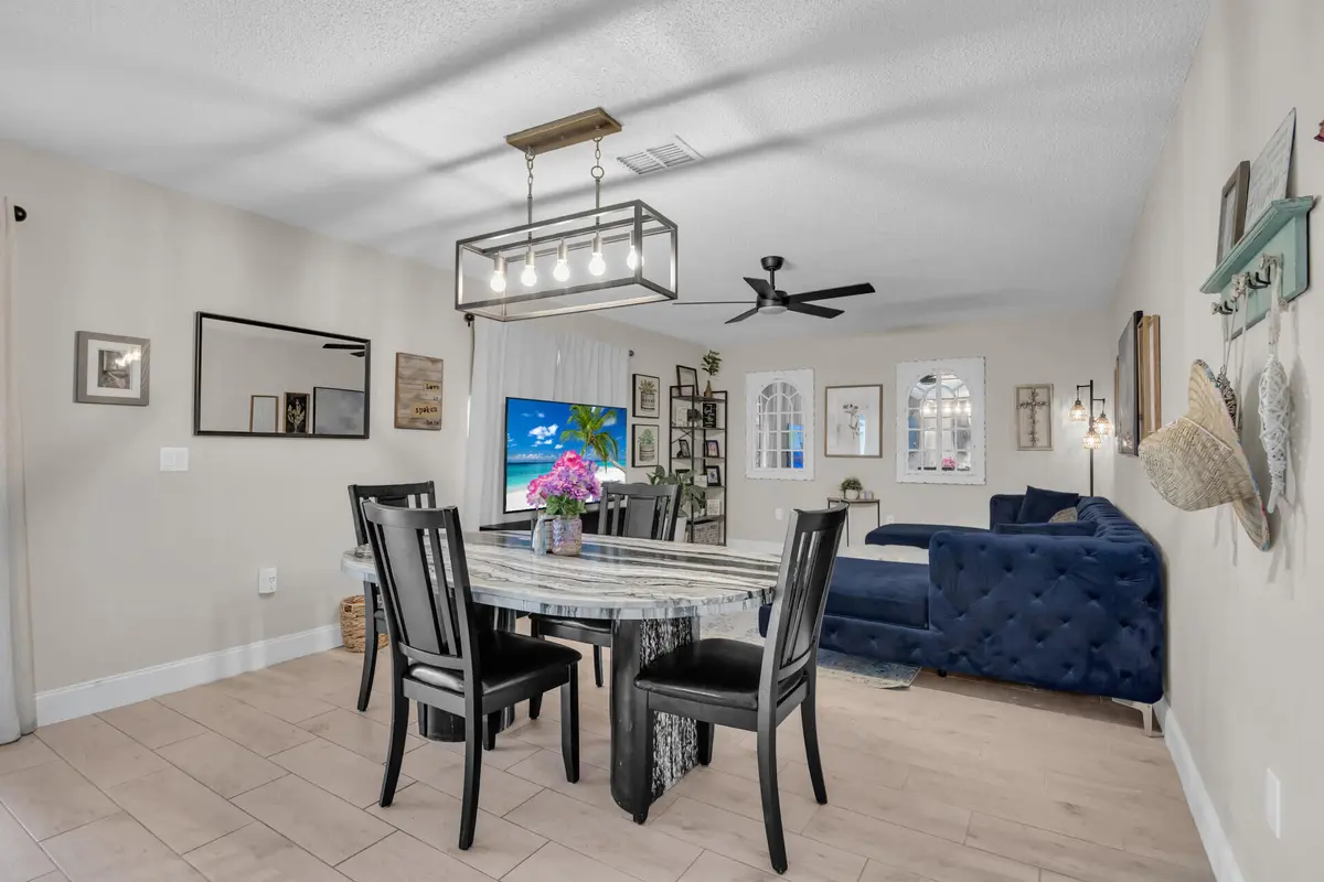256612thSquareSW_69320_7 at 2566 12TH Square, Vero Beach