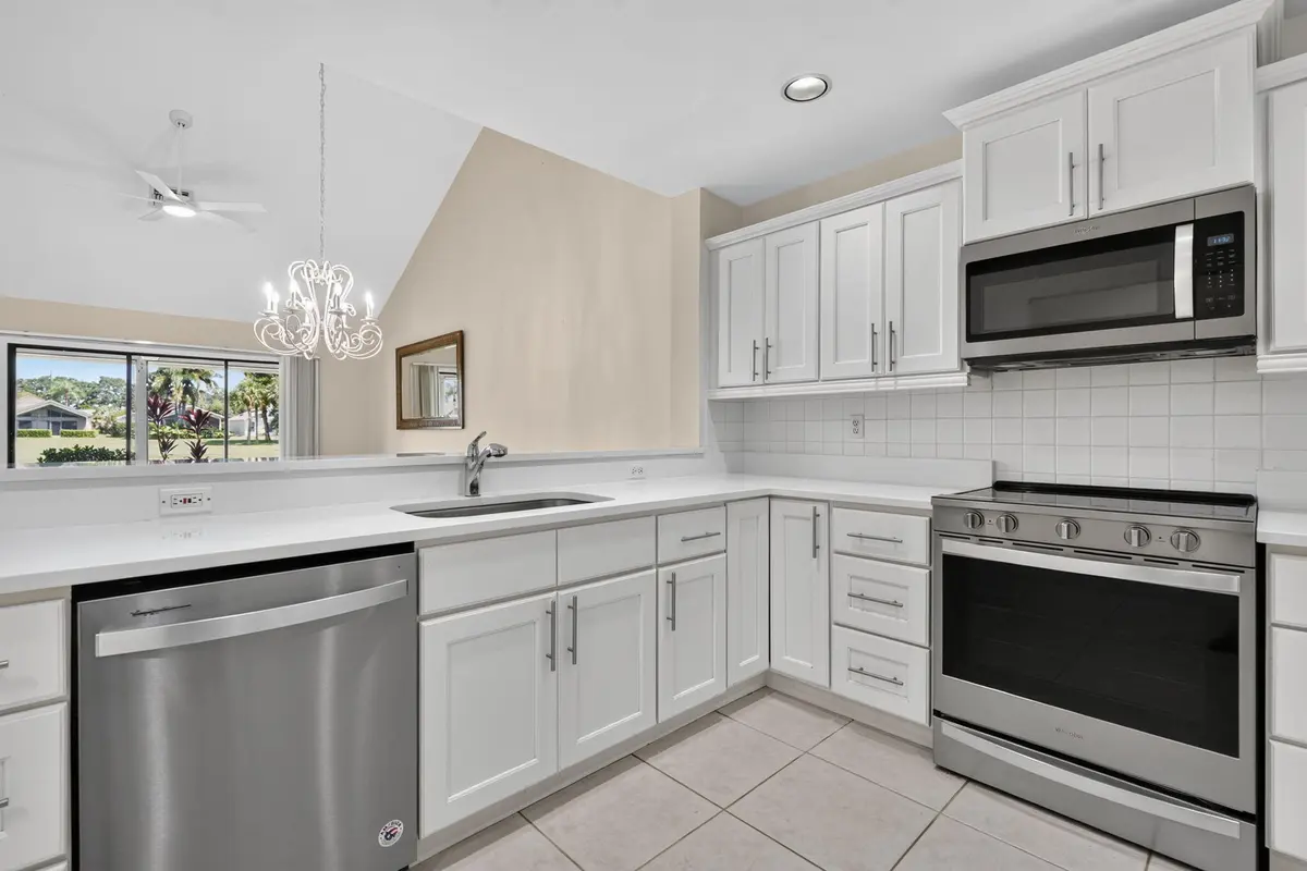 6130 SE Georgetown Place at 6130 SE Georgetown Place, Hobe Sound