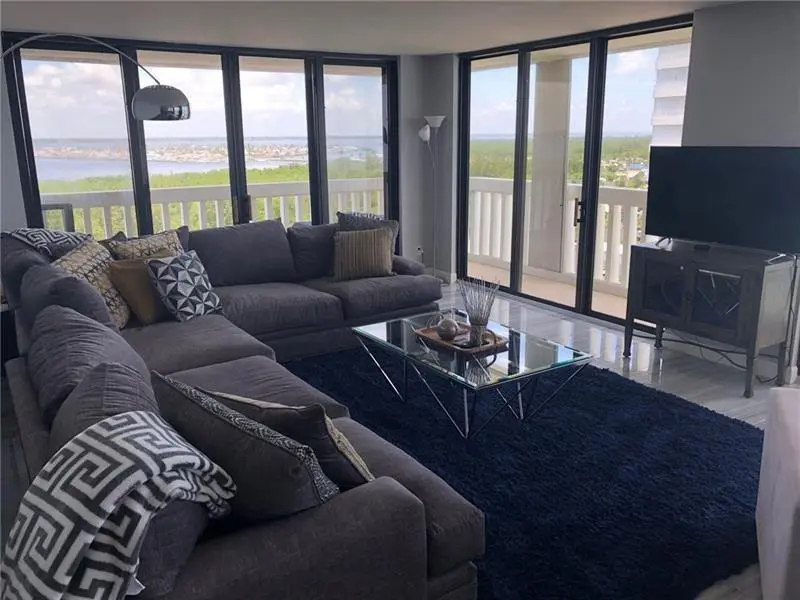Photo 4 at 9960 S Ocean Drive 1105, Jensen Beach