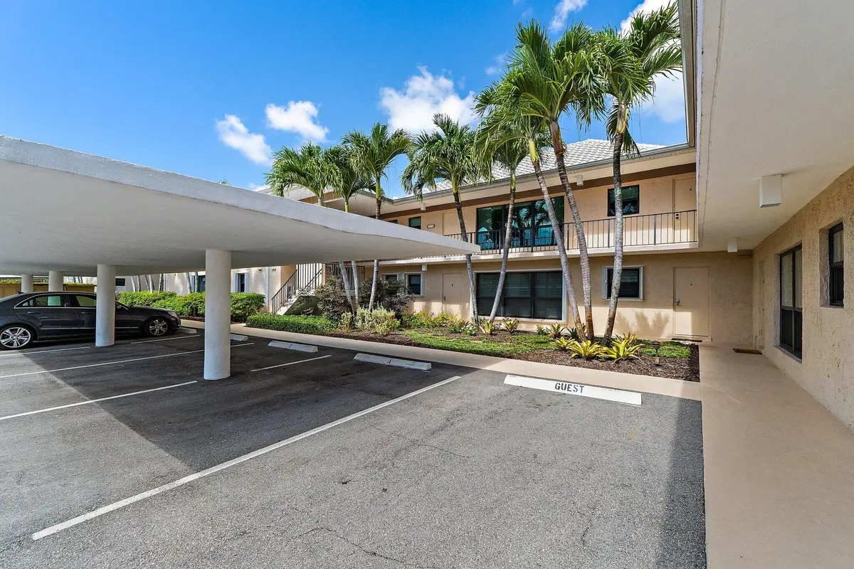 026-1SETurtleCreekDr-A-Jupiter-SMALL at 1 SE Turtle Creek Drive A, Jupiter