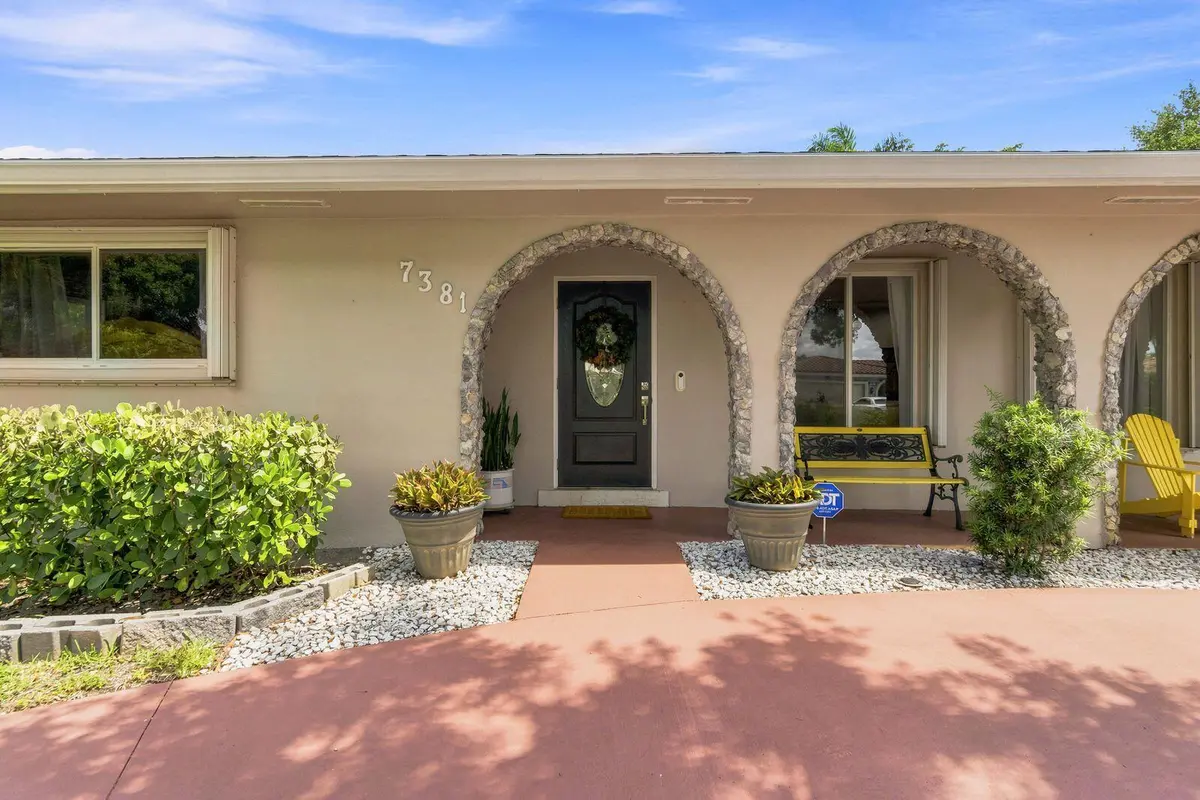 KH_VNuVg at 7381 SW 9TH Street, Plantation