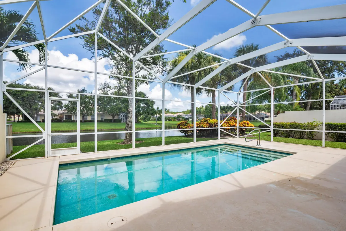 low-35 at 150 Euphrates Circle, Palm Beach Gardens