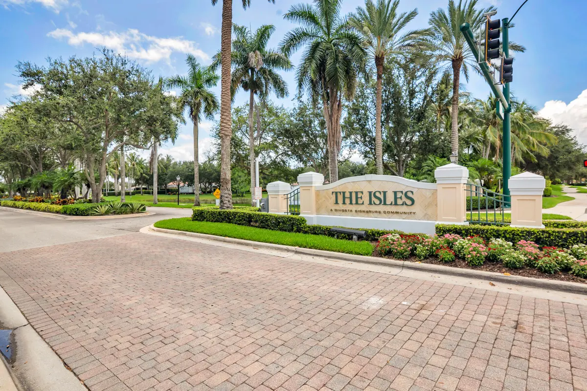 low-45 at 150 Euphrates Circle, Palm Beach Gardens