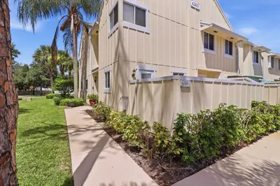 6263 RIVERWALK Lane 1, Jupiter – Townhouse for sale