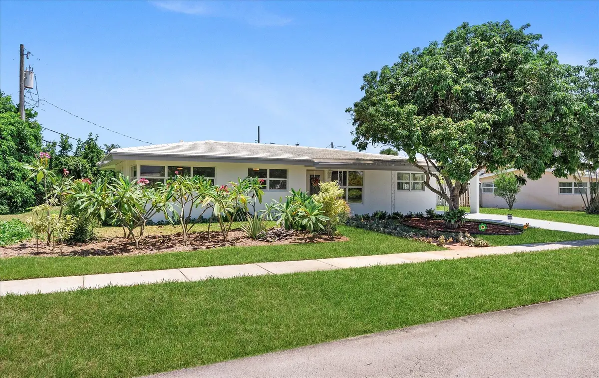 06-6 at 4822 NW 2nd Terrace, Boca Raton