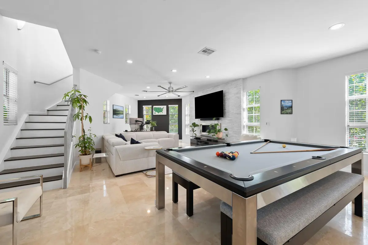 14-web-or-mls-_BWP6939 at 814 SW 10TH Street 814, Fort Lauderdale