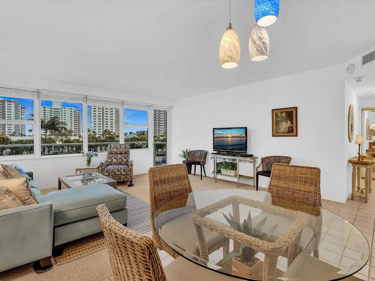 Dining area at 3300 NE 36TH Street 312A, Fort Lauderdale