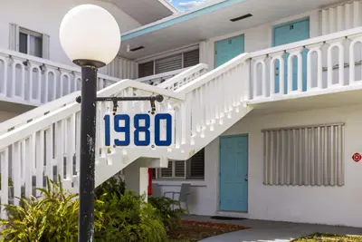 1980 Sunset Avenue 7, Lake Worth Beach – Condominium for sale