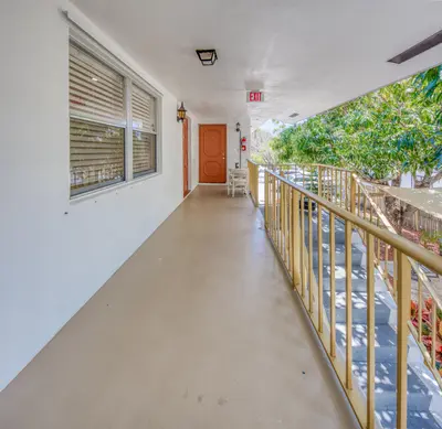411 S M Street 5, Lake Worth Beach – leased
