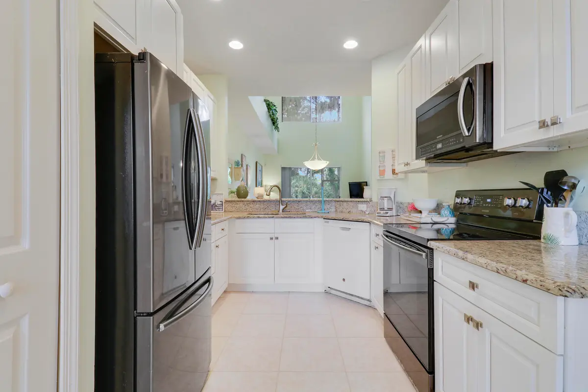 Kitchen at 9222 Wentworth Lane, Port St. Lucie