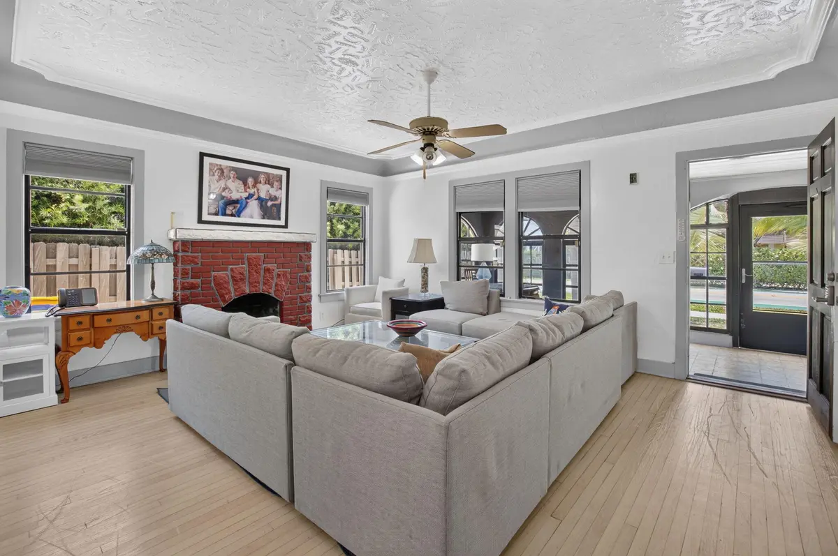 9-web-or-mls-DSC_1068 at 806 NE 2nd Avenue, Delray Beach