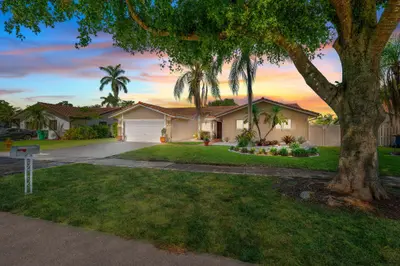 5569 SW 112TH Terrace, Cooper City – sold