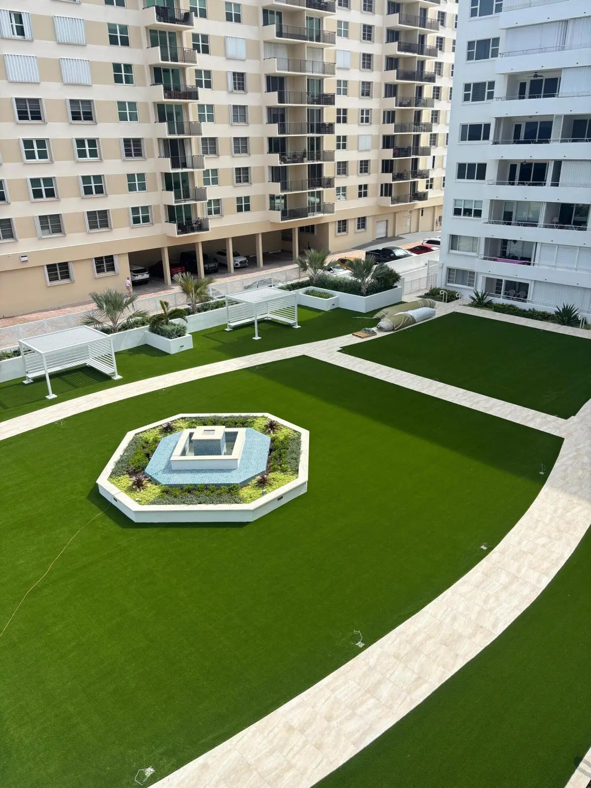 Garden at 1850 S OCEAN Boulevard 509, Lauderdale-By-The-Sea