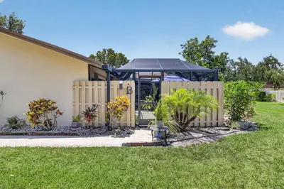 872 NW 29TH Avenue B, Delray Beach – Villa for sale