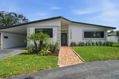 1333 SE 8TH Street, Deerfield Beach – sold