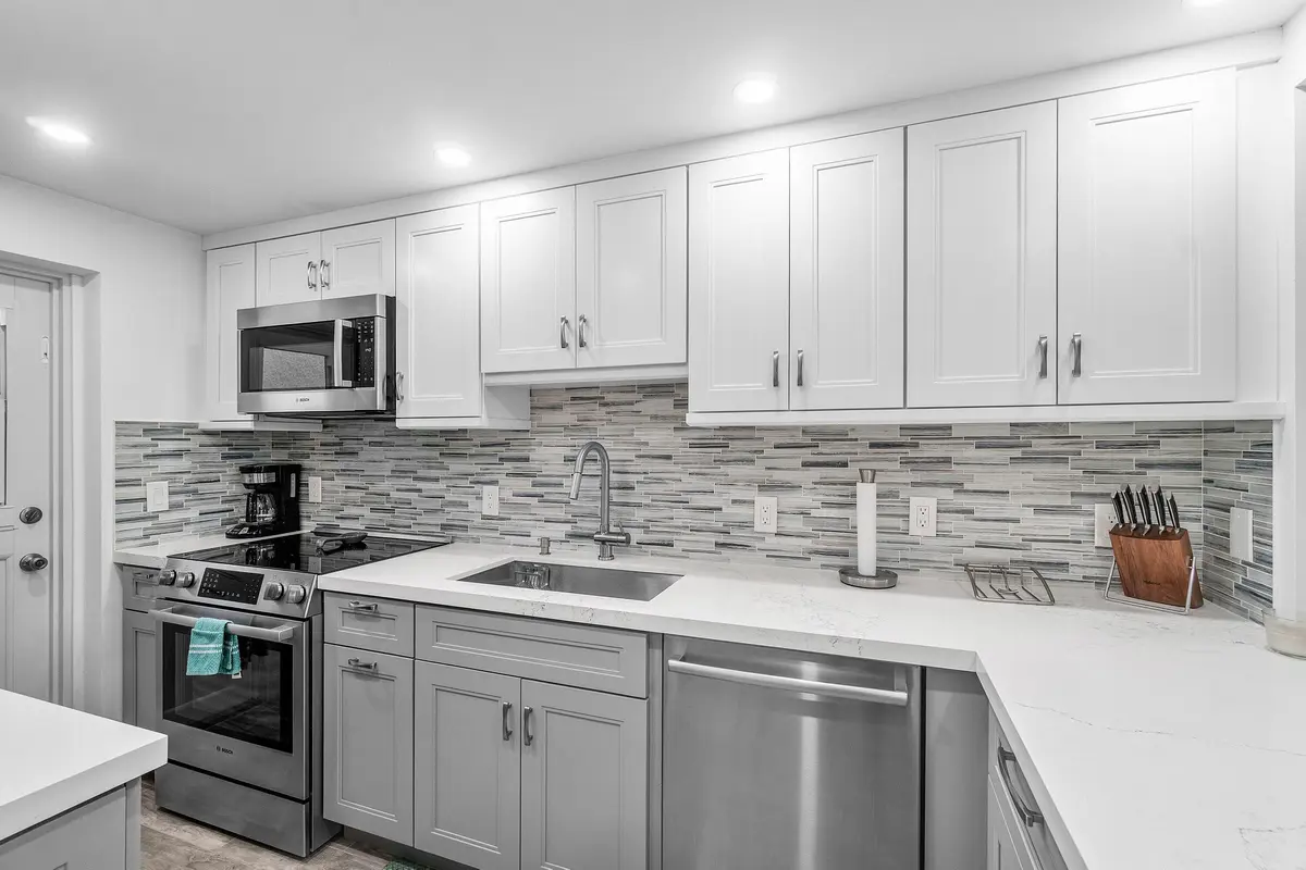 4502 N FEDERAL Highway 167H, Lighthouse Point, FL – photo 1