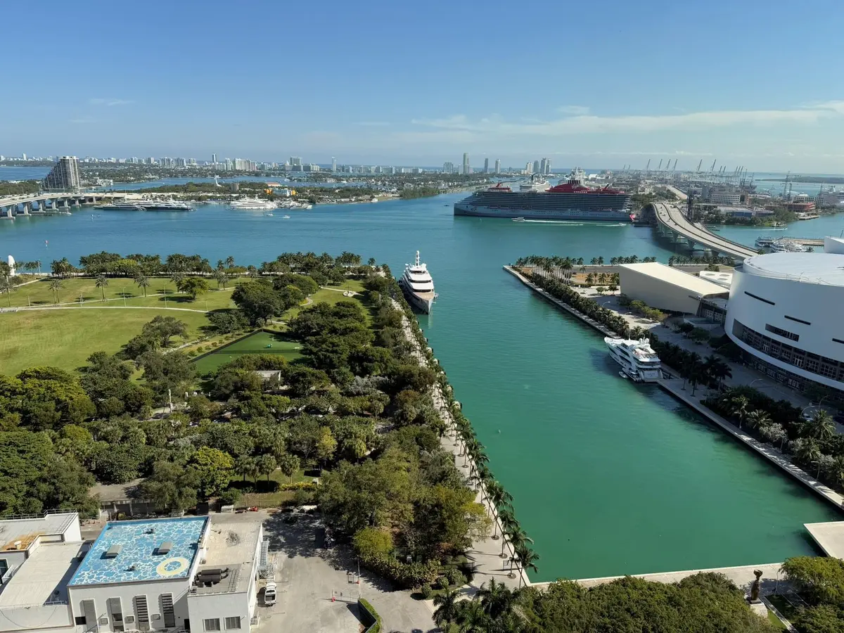Aerial View at 900 Biscayne Boulevard 2807, Miami