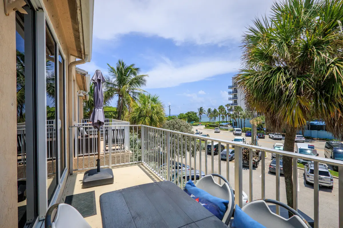 IMG_5909 at 836 SE 20TH Avenue, Deerfield Beach
