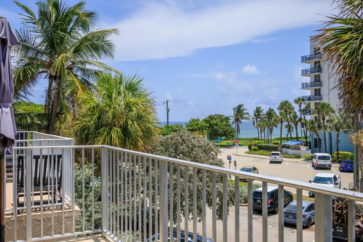 IMG_5918 at 836 SE 20TH Avenue, Deerfield Beach