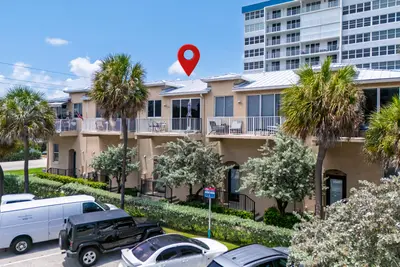836 SE 20TH Avenue, Deerfield Beach – Townhouse for sale